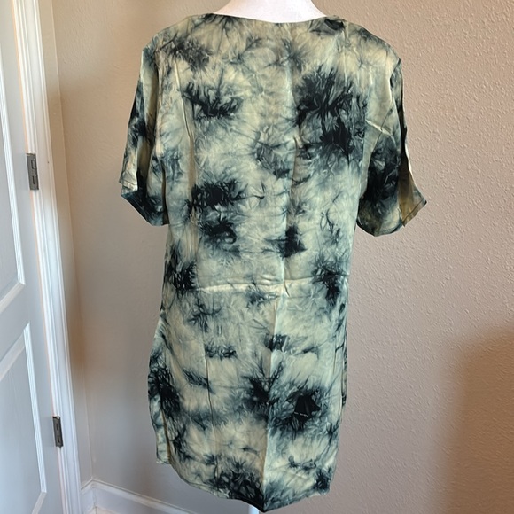 Zara size large top - Picture 3 of 3